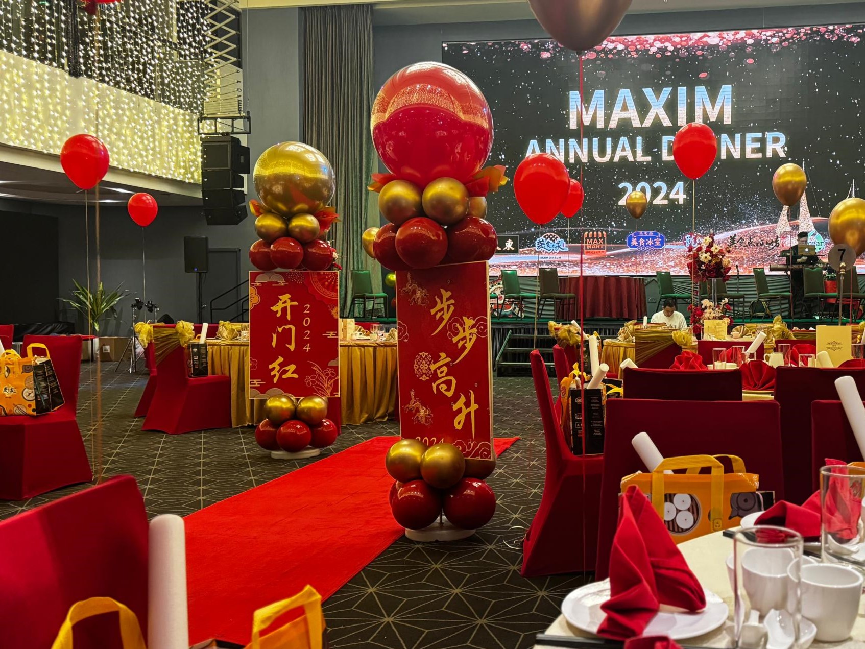 Balloon pillar decoration Penang